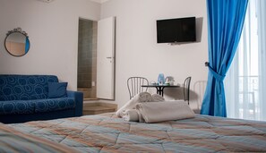 Free WiFi, bed sheets - La Dimora dei Borboni (Portici)