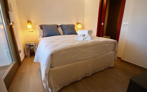 Ferienhaus | 2 Schlafzimmer, Babybetten, kostenloses WLAN, Bettwäsche