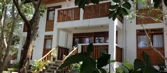 Pahiluna Guesthouse