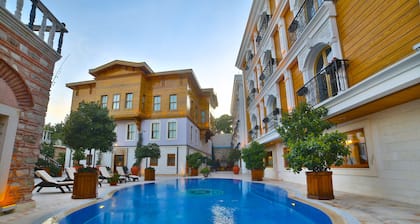 Seven Hills Palace & Spa