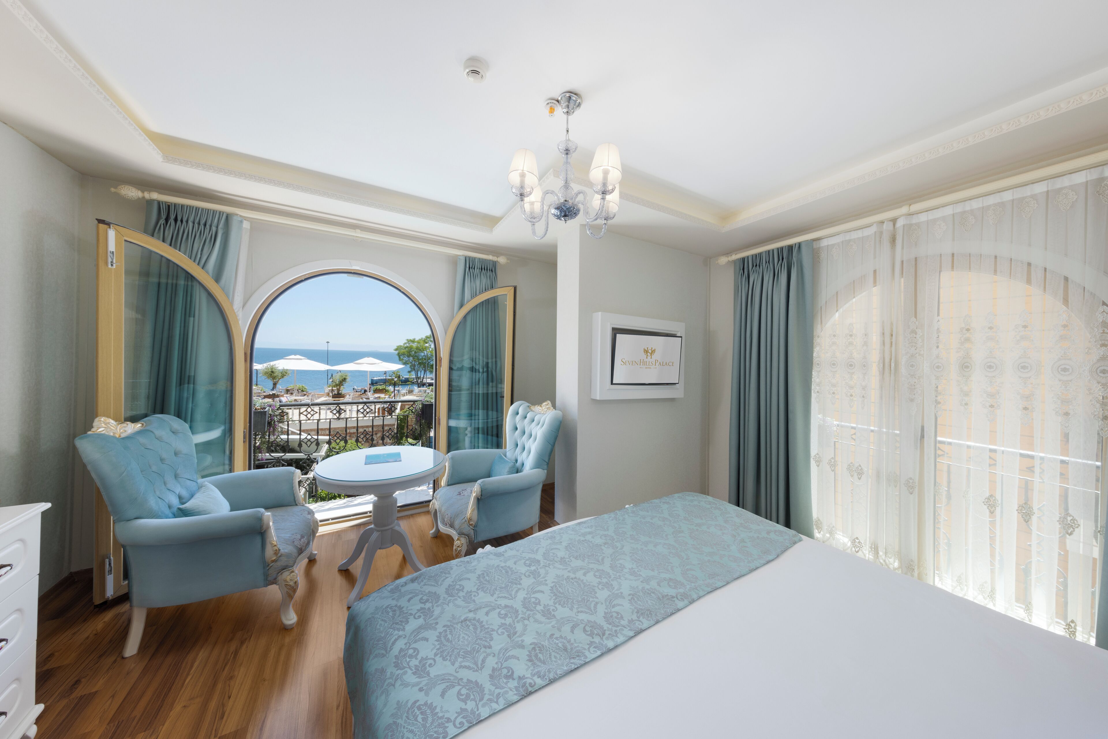 1 bedroom, Egyptian cotton sheets, premium bedding, pillow-top beds