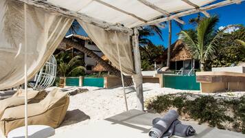 Beach bar