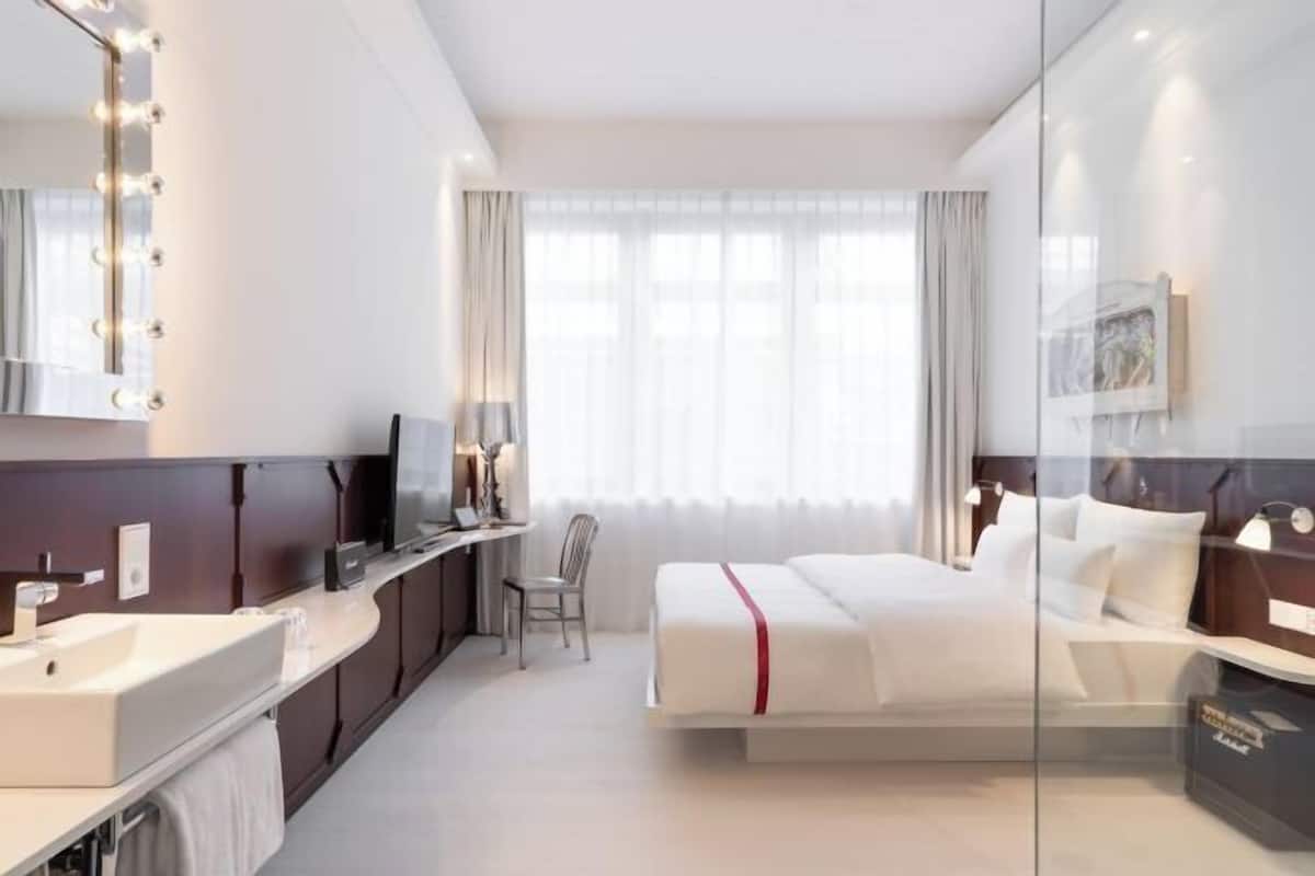 Literie de qualité supérieure, coffres-forts dans les chambres