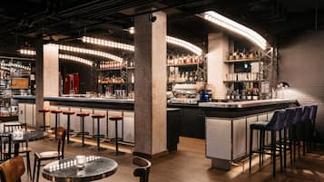 Bar (in der Unterkunft)