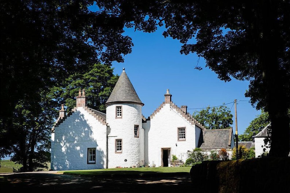 Glenkilrie House