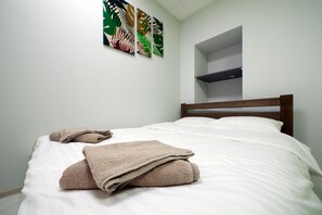 Double Room, Private Bathroom (103) | Soundproofing, free WiFi, bed sheets - Ostriv Hostel (Lviv)