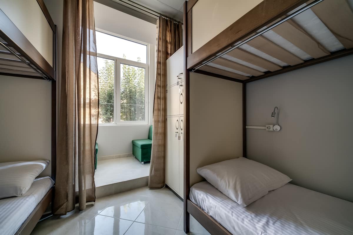 Gemeinsamer Schlafsaal, Gemischter Schlafsaal (10 beds 204) | Schallisolierte Zimmer, kostenloses WLAN, Bettwäsche