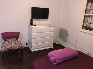 1 chambre, Wi-Fi gratuit, draps fournis