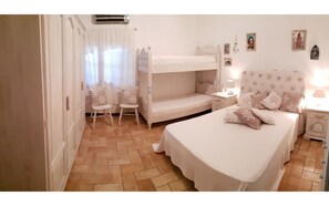 Villa | 2 chambres, fer et planche à repasser, lits bébé (en supplément)