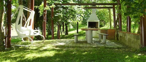 Aire de pique-nique/barbecue