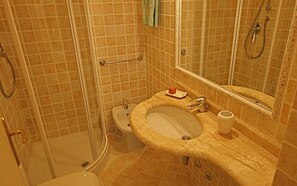 Bathroom - Sa Pedra's House (Olbia)