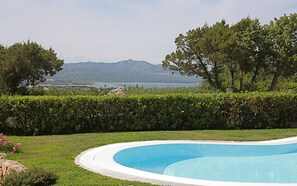 Outdoor pool - Sa Pedra's House (Olbia)