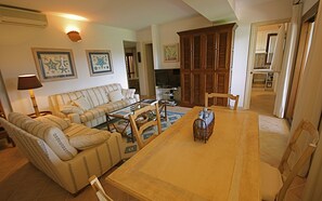 Villa | Living room | TV - Sa Pedra's House (Olbia)