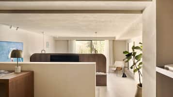 Luxe beddengoed, een kluis op de kamer, individueel gedecoreerd