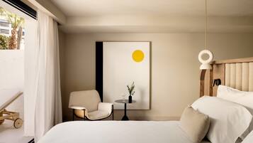 Luxe beddengoed, een kluis op de kamer, individueel gedecoreerd