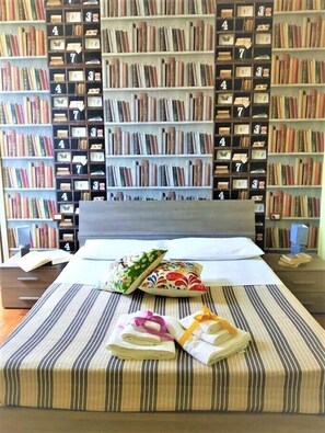 Couette en duvet d'oie, minibar, bureau, rideaux occultants