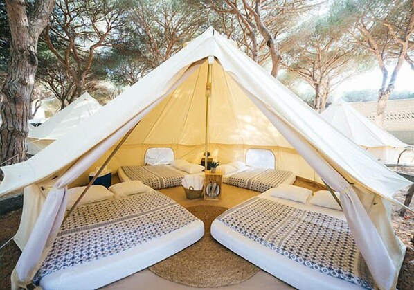 Tent, Shared Bathroom (Bell XL - 1 Futon/Every 2 Occupants) | Free cribs/infant beds, bed sheets