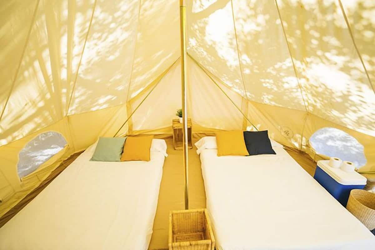 Tent, Shared Bathroom (Emperador - 1 Futon/Every 2 Occupants)