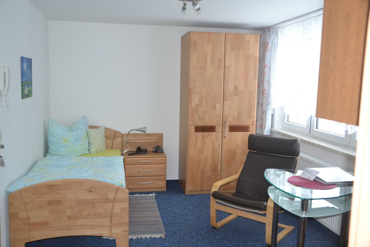 Apartment (No 5)