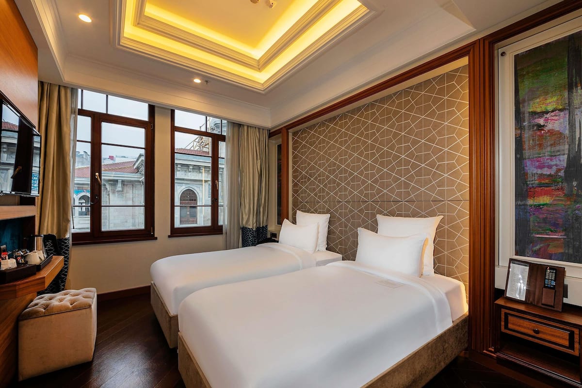Superior Room, 2 Single Beds