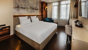 豪華客房, 1 張特大雙人床和 1 張沙發床 | 高級寢具、Select Comfort 床墊、迷你吧、客房內保險箱