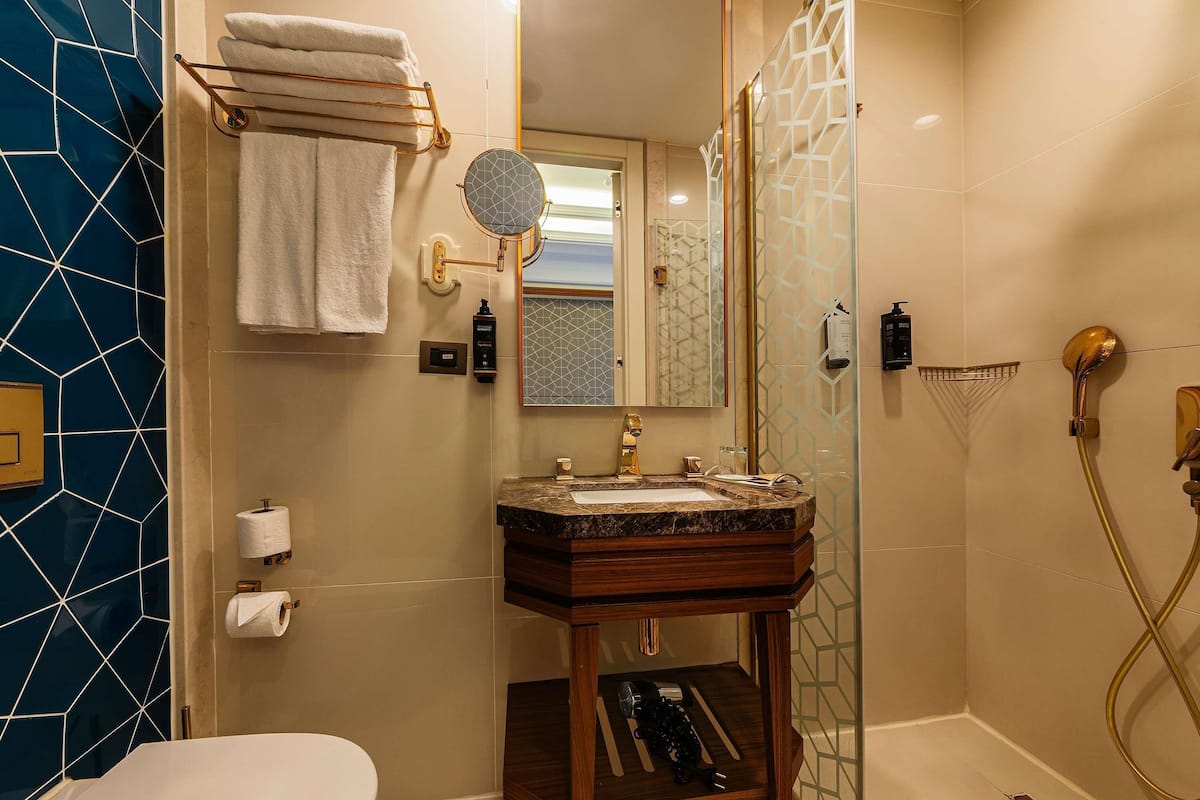 1 bedroom, minibar, in-room safe, desk