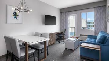 Coffres-forts dans les chambres, bureau, rideaux occultants