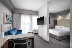 Suite, 1 King Bed, Accessible, Non Smoking (with Sofabed) | In-room safe, desk, blackout drapes, iron/ironing board