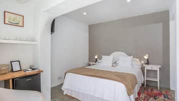 Deluxe Room | Terrace/patio