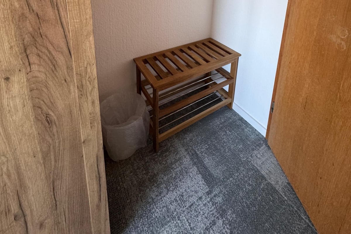 Comfort-Einzelzimmer, Talblick | Minibar, Zimmersafe, Schreibtisch, schallisolierte Zimmer