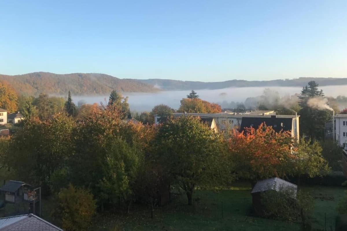 Basic-Doppelzimmer, Talblick | Minibar, Zimmersafe, Schreibtisch, schallisolierte Zimmer