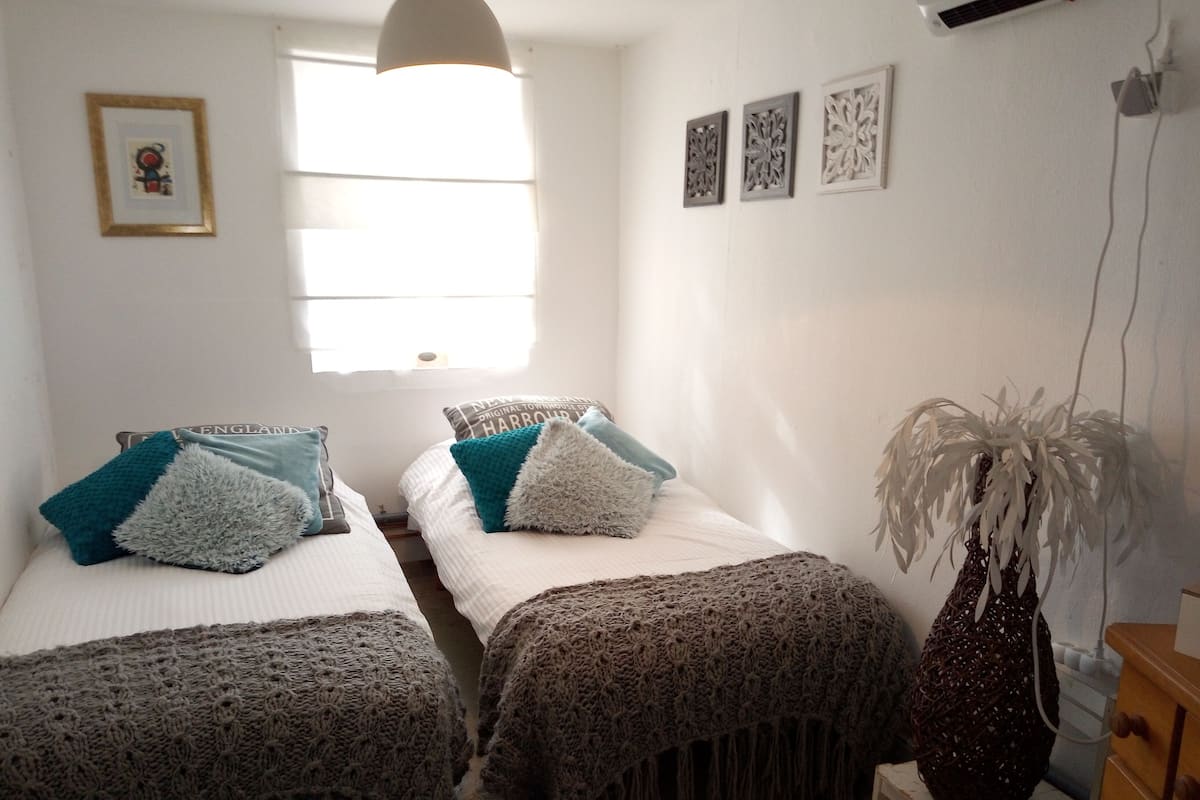 Appartement (Astrid 3) | Individueel gedecoreerd, individueel gemeubileerd, gratis wifi