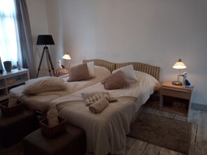 Appartement (Astrid 2) | Décoration personnalisée, ameublement personnalisé, Wi-Fi gratuit