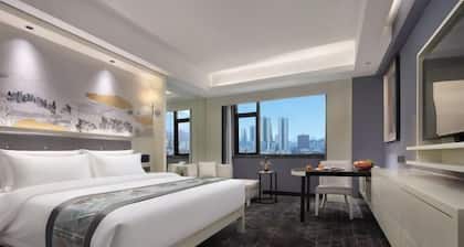 Shenzhou Mingzhu Hotel