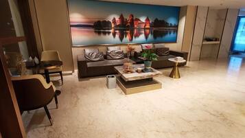 Lounge i lobbyen