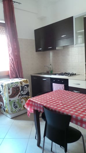 Café da manhã continental todos os dias (EUR 5 por pessoa)