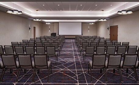 Hyatt House Indianapolis Downtown - Image 51