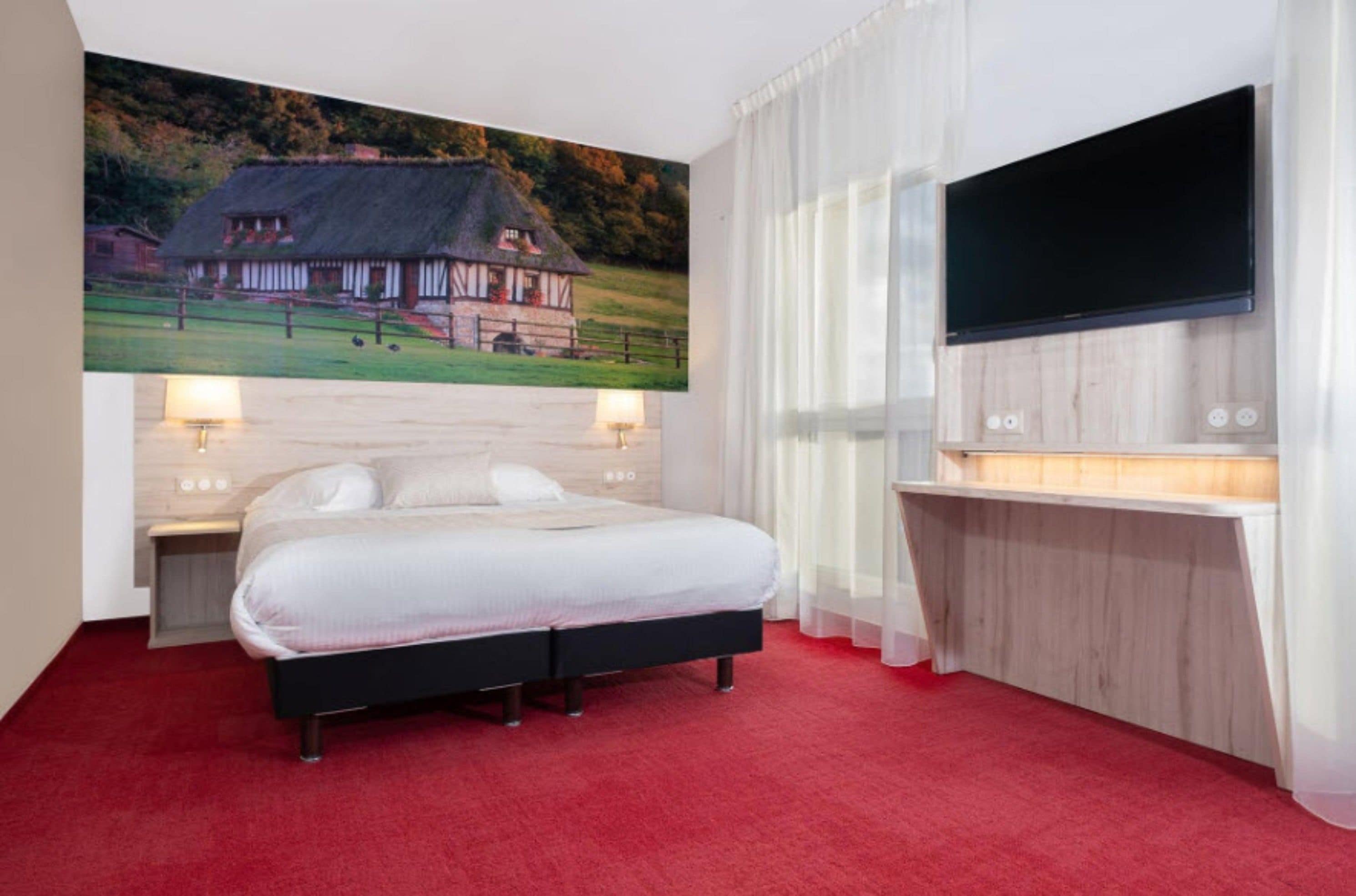 comfort room | premium bedding, pillow-top beds, individually decorated