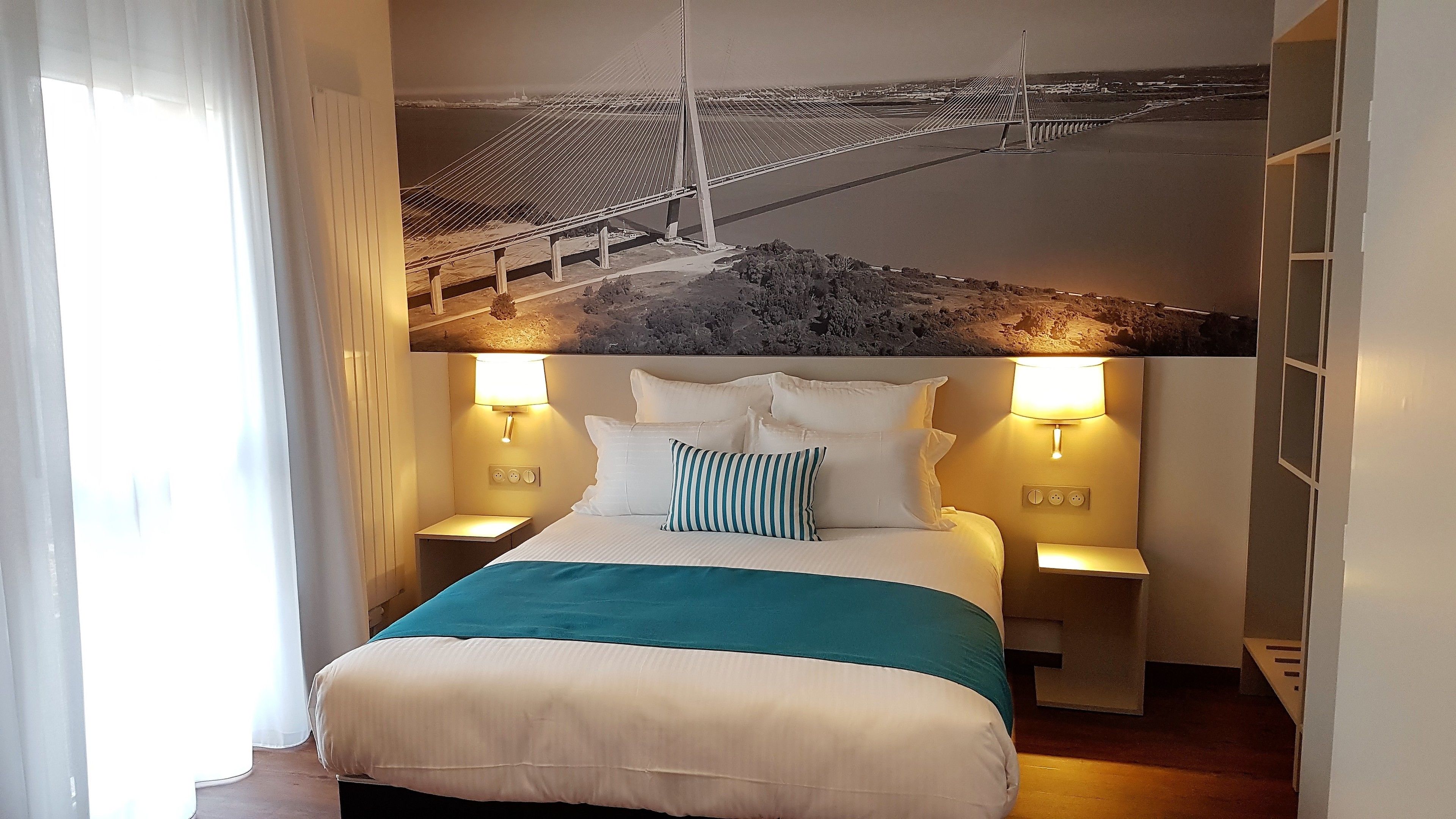 family room, multiple beds, non smoking | premium bedding, pillow-top beds, individually decorated