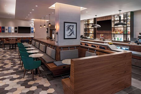 Hyatt Place Indianapolis Downtown - Image 44