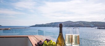 Shapes Luxury Suites