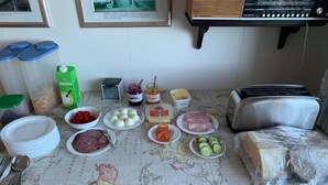 Breakfast meal - Guesthouse Básar (Grimsey)