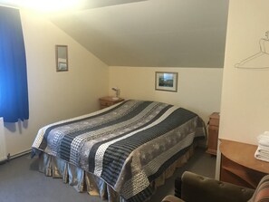 Free WiFi, bed sheets - Guesthouse Básar (Grimsey)