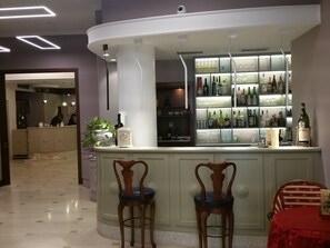 Bar (on property) - OG Palazzo Lovera (CUNEO)