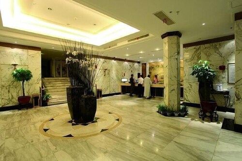 Yuanzheng Shennong Hotel