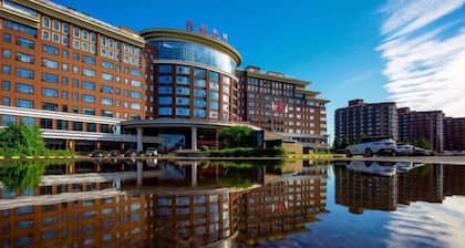 Hot Spring Leisure City International Hotel