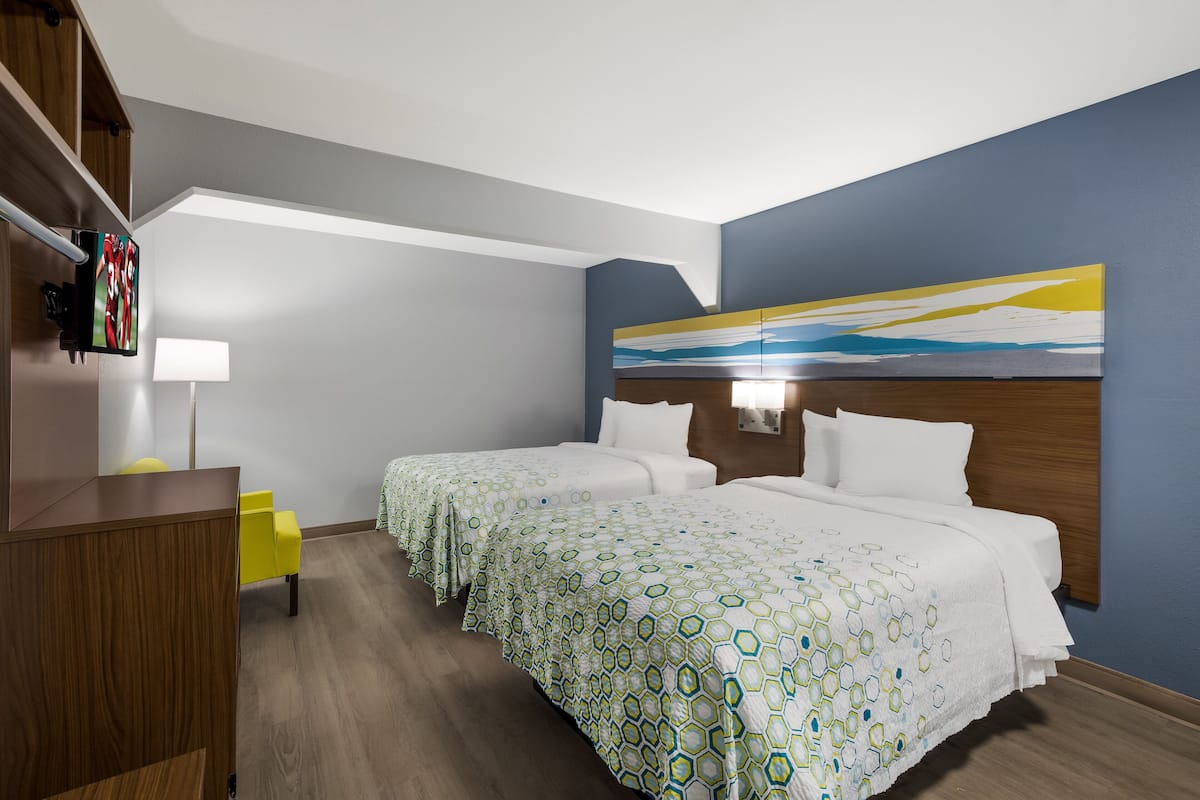 Estudio, 2 camas matrimoniales, para no fumadores | Cortinas blackout, tabla de planchar con plancha y wifi gratis