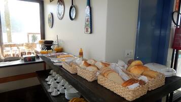 Desayuno buffet incluido todos los días