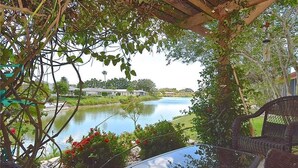 Balcony - Cambridge - Two Bedroom Home (Venice)