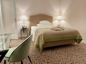 Room - Adriatica Hotel (Geneva)